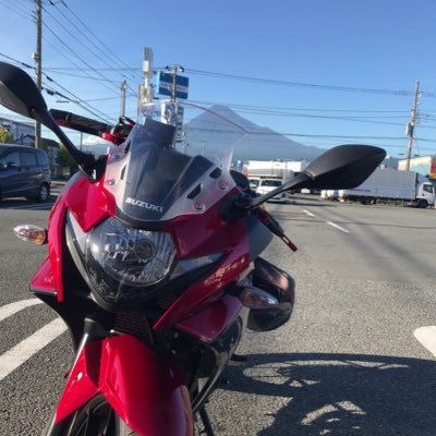 バイク用垢/21歳学生/GSX250R/バイク乗りの人、バイク好きな人気軽にフォローしてください 。/無言フォロー失礼します。