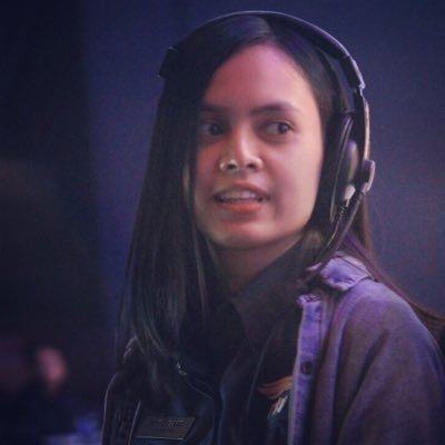 Broadcaster | Owner @bajubaruterus | ENTP personality | Instagram : mutiafebrita