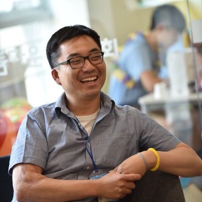 samuel323's profile picture. 