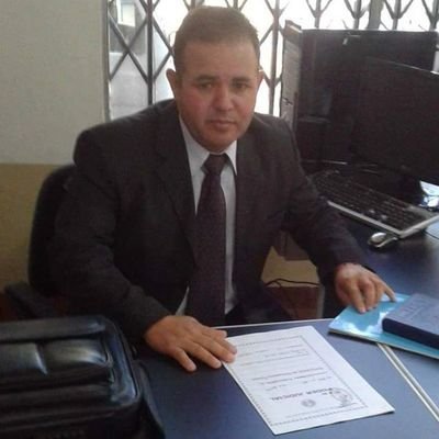 Abogado, nacido en Puerto Pinazco, pensamientos de justicia y un Paraguay con oportunidades para todos, con tres pilares fundamFamilia, Patria y Justicia.
