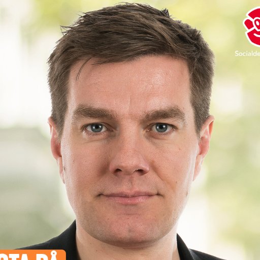 Kommunalråd med ansvar för utbildningsnämnden i Södertälje. Socialdemokrat. Tror på framtiden. Du kan nå mig på 076 - 724 41 78. Ring gärna - du betalar min lön
