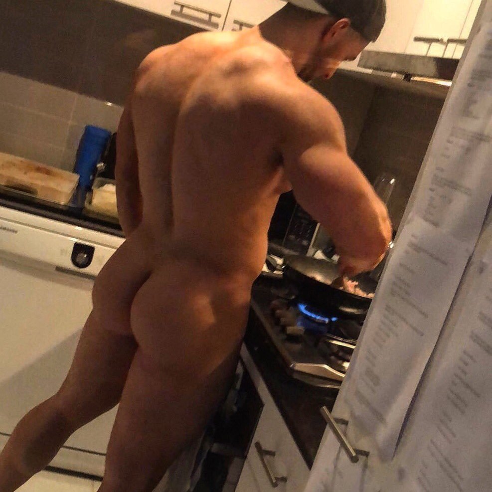 nath wyld on Twitter: "HAPPY HUPMDAY INSTAGRAM 🍑 🍑 When you 