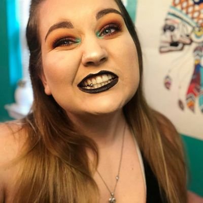 mmac__7's profile picture. ·Baptized in dirty water· || 20