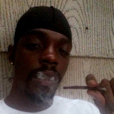 Derrick58054566's profile picture. 👀