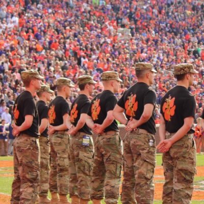 The official page of Clemson Army ROTC Fightin’ Tiger Battalion #### store: https://t.co/qpPCVaRnNU