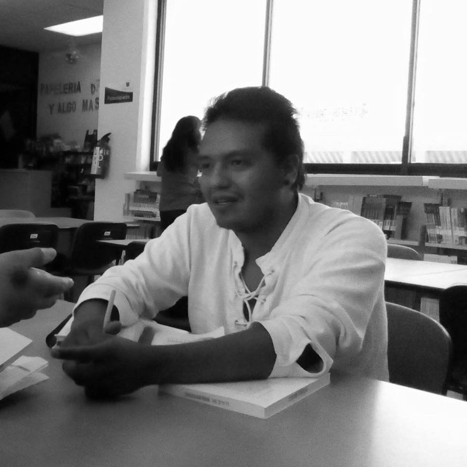 MAasxt's profile picture. Lo importante ahí no es el objeto compartido, sino el modo contingente en que se comparte, que siempre
está por construir. Llamamiento y otros fogonazos_Tiquun