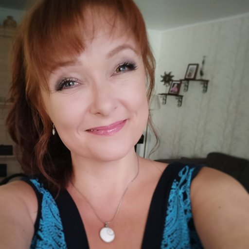 HeidiKukkula's profile picture. ICT Teacher by day, singer by night.