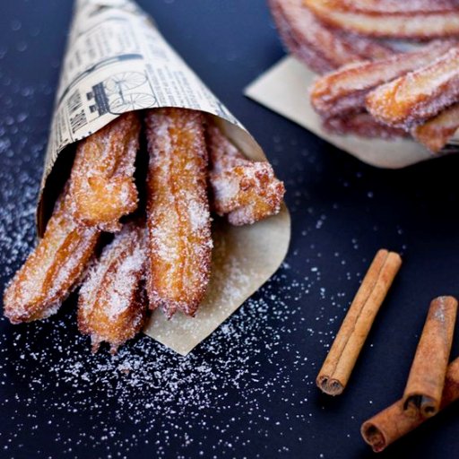 AmanteDeEspanol's profile picture. Churros😍