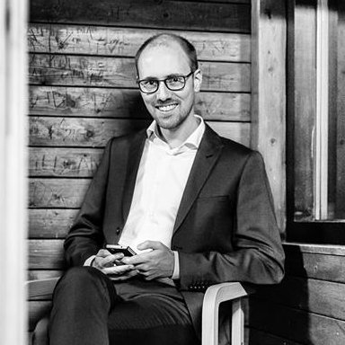 Schaken | IM | Schaakstad Apeldoorn | Commentator | https://t.co/MJJKTBeadP | https://t.co/T8kuTRSfMm