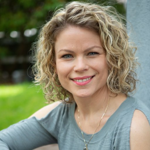 KerryVegaGroup's profile picture. #PrivatePracticeBuilding #Coach for #Therapists, & #Wellness professionals. #Grow your #practice so you can achieve #success, while living a life YOU LOVE!