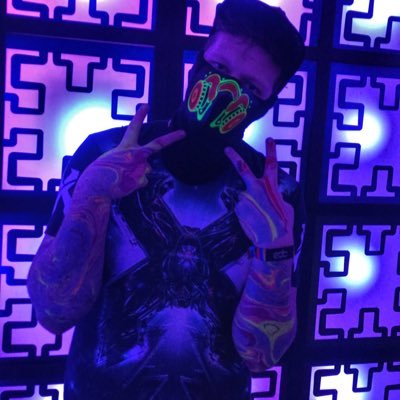 SirWubzALott's profile picture. If it’s edm related I fux wit eeet