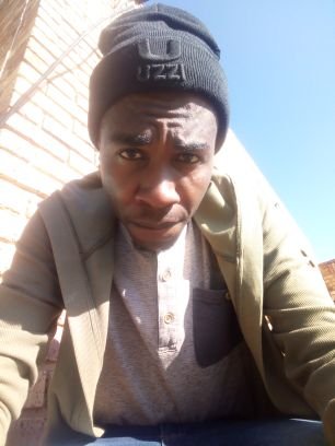 Am a down to earth guy who like making new friends🤗🤗😉😉👊