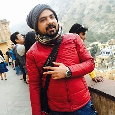 VishalU76718957's profile picture. Subtle !!