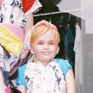 6Okap's profile picture. 人見知りhuman. japanese girl.