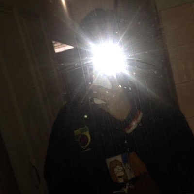 idkcarpediemmm's profile picture. 