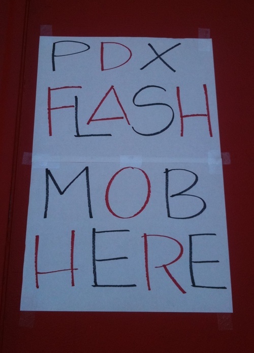 stumptownflash's profile picture. Spontaneous dance!