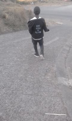 ApaxxThe's profile picture. I really like some 1 but she doesn't like me