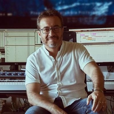 Film Composer & Conductor
 https://t.co/2pwj9GDFDX