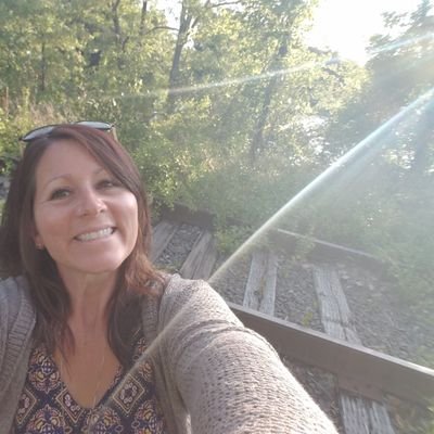 Proud Parent, Hillsboro-Deering Middle School Teacher, Dance and Incast Leader~love to be outside and reading is my favorite!