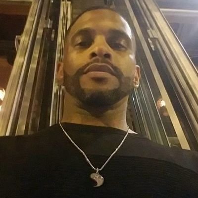 Swift324's profile picture. Martail arts Teacher, Member of Lakeshore Encores band.