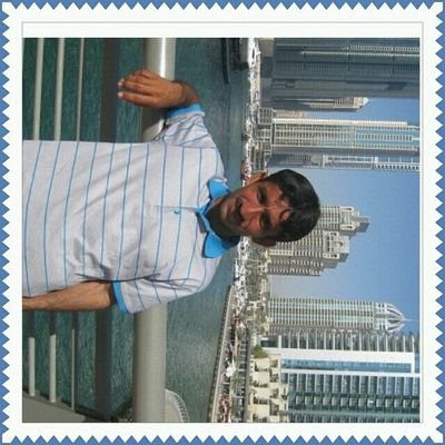 ﷽ ﴿إنّ اللَّهَ ومَلَائِكَتهُ يُصَلُّون على النبيِّ ياأيُّها ٱلّذين آمنُوا صَلُّواْ عَلَيهِ وسلِّمُوا تَسْلِيمًا﴾