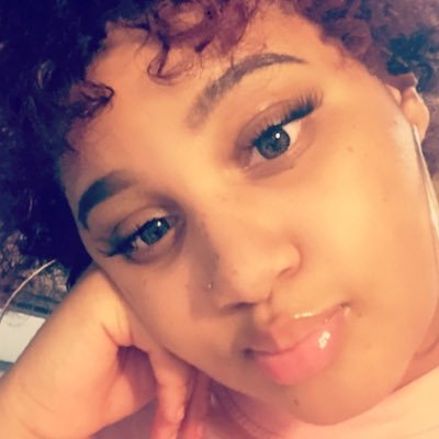 light bright 💓/ Only 17 ☺️