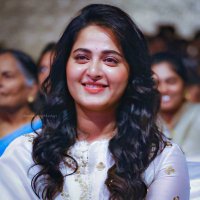 Anushka shetty (@q_anushkashetty) 's Twitter Profile