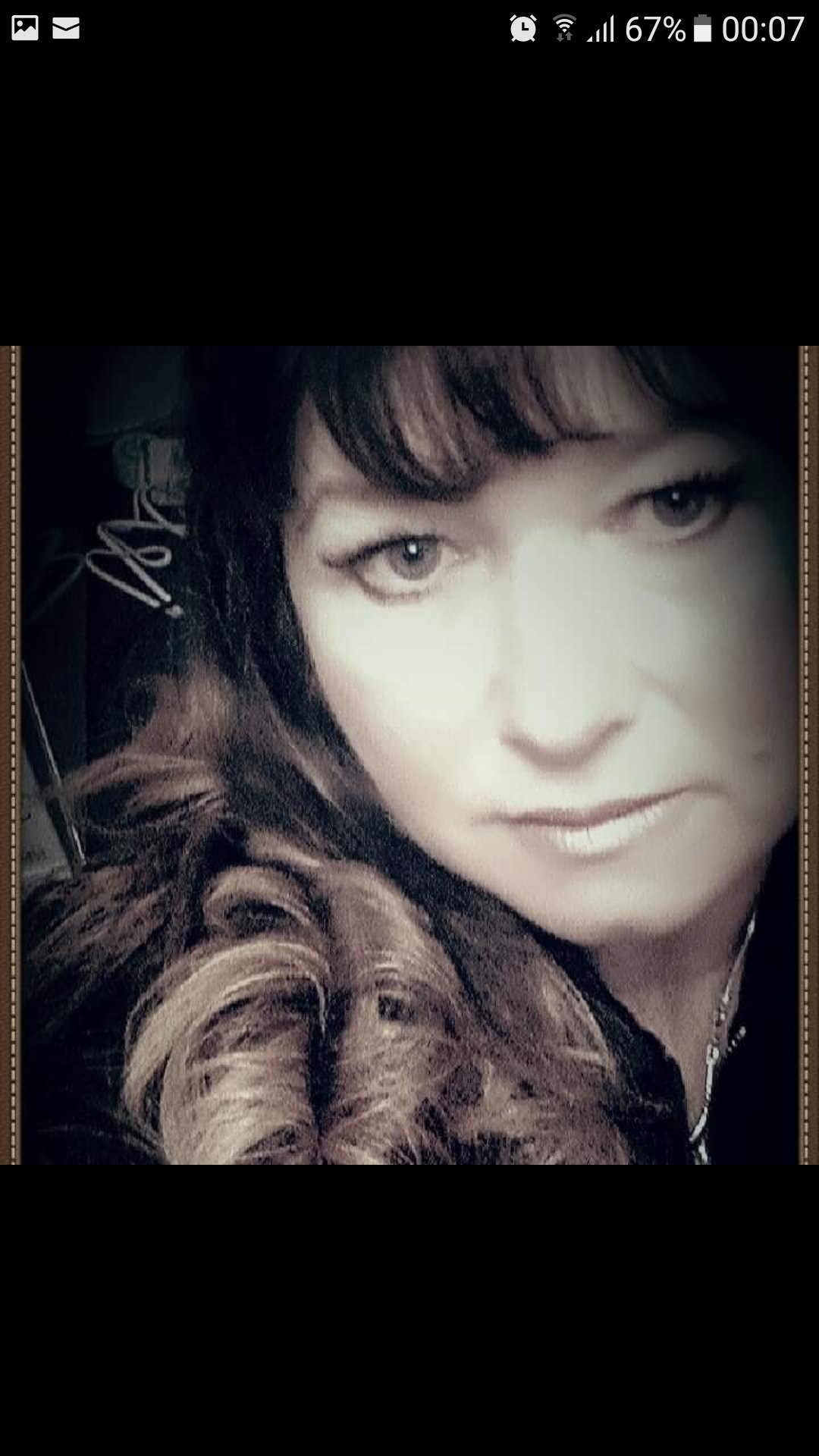 alle2shoes's profile picture. Mum to four if you include the 🐕..humanist, optomist & funist (is than a word?) 💜🎂, Easyjet (more cash left for shoes😉) shoes, did i say shoes🤔 & Arsenal😁