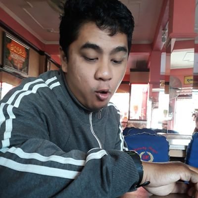 Tetap lapar, dan tetap bodoh. Terus lapar agar selalu menginginkan pengetahuan, dan tetap bodoh agar terus belajar.(Steve Jobs 1955-2011)