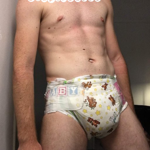👶🏻 BIG padded diaper boy 🔞 🏳️‍🌈gay ABDL (70% DL / 30% 🆎) Bedwetter 😳💦 DM always open 🇳🇱 200+ hrs of ABDL content (creator) 🔞 (TOP 5%)