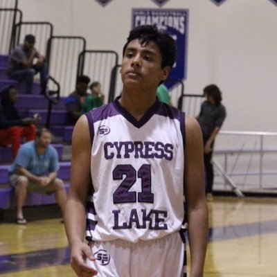 isaiahm12963334's profile picture. CLHS 🐾 Class of 20/20