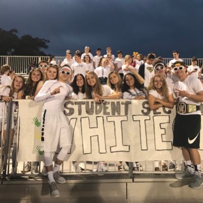 The Seton LaSalle Student Section 2019👀🏆 *Not affiliated with Seton LaSalle High School*