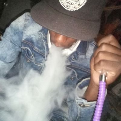 My Name is 16...... M a fuckin stoner, lives in k9 n im so special but only those hu knows me can tell🖕🖕🖕✌peace