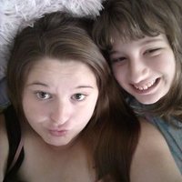 Melanie Christensen - @Melanie20021607 Twitter Profile Photo