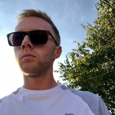 alexqueen05's profile picture. Freelance TV Camera Operator 🇬🇧 Derbyshire #LH44 - Also, I know an insane amount of film trivia...