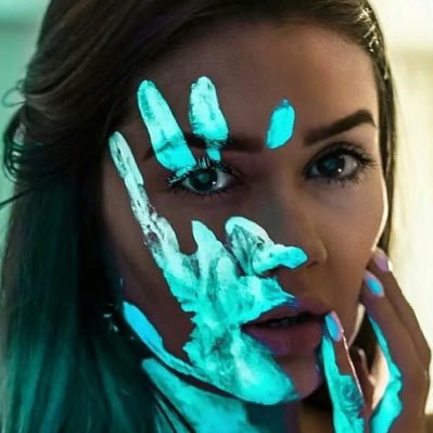 af_noosh44's profile picture. Extraordinary 👑.