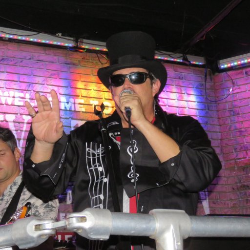 CinemaDave's profile picture. Information Scientist and Cinema Academic, to learn more, visit this blog;
http://t.co/4OC46ltalS