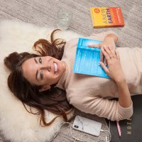 Jess Lively (@jessclively) 's Twitter Profile