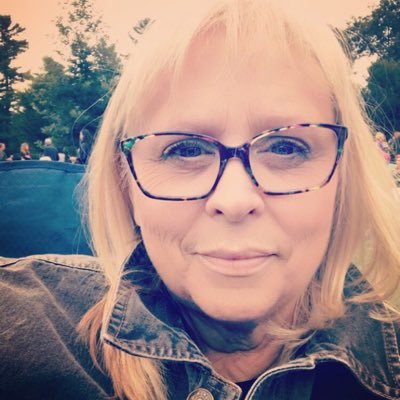 dahlnarrative's profile picture. 