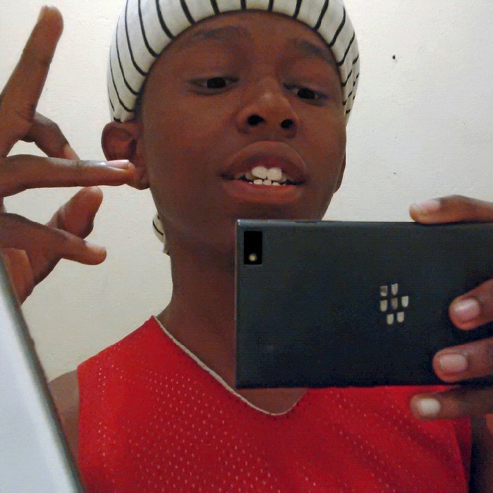 3D/ 2D animation maker, music producer and also a rapper and a blogger. Also live artist and a Gamer
We sell some of our products and pay on paypal