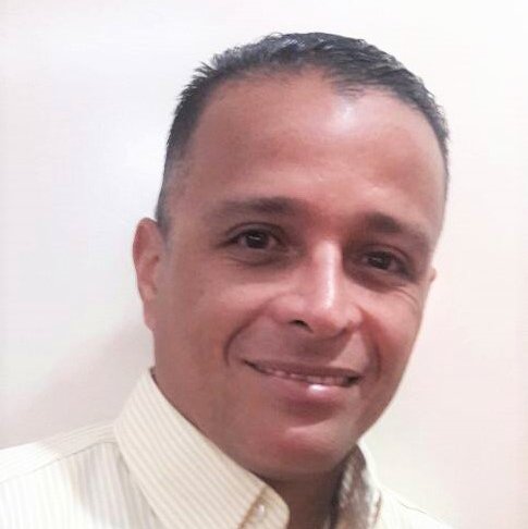 Ingeniero de Sistemas
#Geek #Didáctico #Programador #E-learning #Ofimático #DDHH