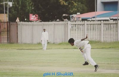PlaYing For 🇧🇩 U-19 NatioNal Cricket Team.!
Allrounder:-
Right-Arm Fast Bowller & Right Handed Opening Batsman.!