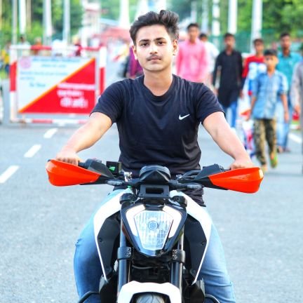 ShariqueAhmadK5's profile picture. Sports man.