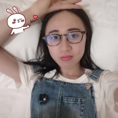 EvelynZhao5's profile picture. Badminton🏸