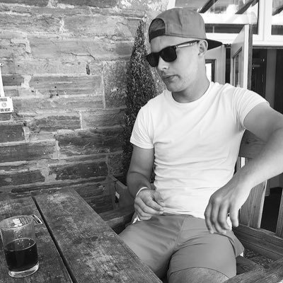 22, England 🏴 I have a thing for Science, History and astronomy 🔭🔬📖 since you’re here you mights as well click that follow button 🤙🏼