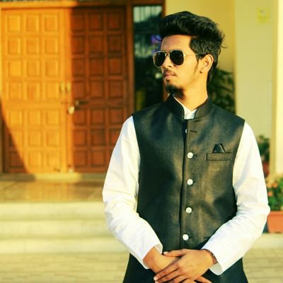 DR B.R. Ambedkar devotee 💙
#VNITian Mtech @VNITN
#Ambedkarite
#Mechanical_Engineer🤟
#Gate20_Qualified🥰
Biggest Fan of @alluarjun🙏🙏😘😍