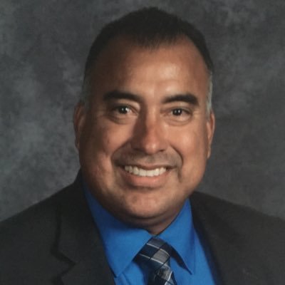 Husband, Father, brother, and Principal of WHS. It is important to create environments for Ss & Ts to exceed their potential. UCD ⚾️ ‘88, ‘89.