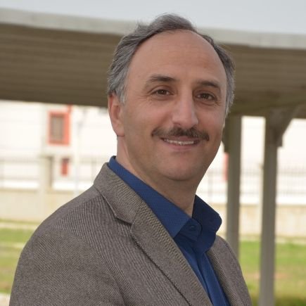 Prof. Dr.
Kastamonu Üniversitesi,
Rektör Yardımcısı,
Kastamonu Teknokent A.Ş.
ve 
Kastamonu TTO A.Ş.
Genel Müdürü.