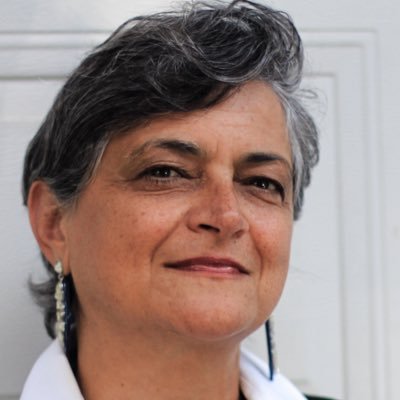 ElisabethBucci's profile picture. Unashamedly bringing Joy to work. (Did you snicker? I don't care.) Master-in-waiting of 21st century skills. Ex-corporate slave. Craft girl. Political junkie.