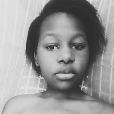 Family orientated 👪💙| Bubbly 😉😋🤘🌺| shy sometimes 🙂☺| music 🎶🎧 is my Medicine 💊